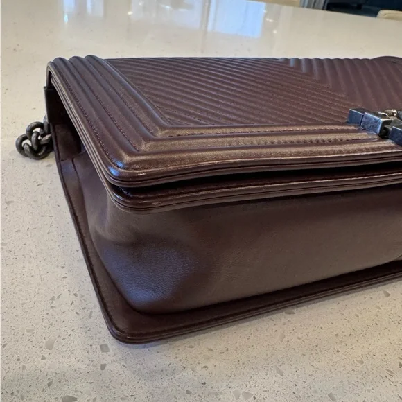 Chanel Chevron Boy Bag brown - Picture 8 of 14